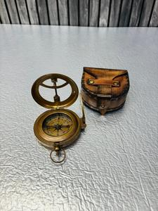 OLD WORLD TREASURE HANDICRAFTS BC-002 2.5'' Push Button Brown Modern Sundial Brass Compass Leather Case Promotional <b>Gift</b> - Product Image 1