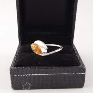 Stylish Handmade <b>Yellow</b> Citrine Gemstone Ring Marquise Cut Channel Setting Silver Plated Luxury Jewelry for Unisex Wedding Party - Product Image 2