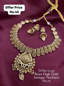 Ensemble de collier et boucles d'oreilles en laiton antique indien plaqué or - Style Rajwadi - Bijoux de mariée et de mariage - Product Image 2