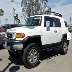 OFERTA ESPECIAL: Toyota FJ Cruiser SUV 2026 Usado, Impecable, Sin Accidentes, Mejor Precio - Product Image 1