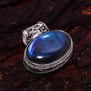 Pendentif en labradorite bleue naturelle, collier ovale en labradorite bleue, argent sterling 925, bijoux en pierres précieuses faits à la main, cadeau pour elle - Product Image 6