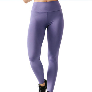 Leggings pour femmes à faible MOQ, leggings de fitness de qualité supérieure, fabriqués au Pakistan au meilleur prix - Product Image 1