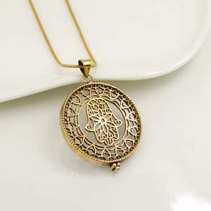 Pendentif main de Hamsa plaqué or, design religieux islamique, en alliage de zinc, bijou unisexe tendance - Product Image 5
