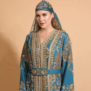 Kaftan marocain de luxe bleu turquoise avec broderie dorée et perles faites à la main, robe de mariée modeste - Product Image 1