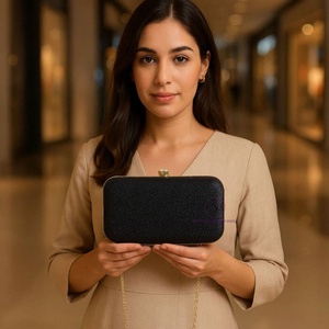 Magnifique sac à main noir brillant pour femme, pochette de soirée Sagun avec chaîne amovible, sacs à main pour femmes - Product Image 1