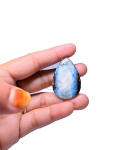 Piedra de Glaciar Natural Premium al por Mayor, Cristal Blanco Azulado, Gema Cabujón, Mezcla de Formas, Hilo de Piedras para Fabricación de Joyería de Alta Calidad - Product Image 1