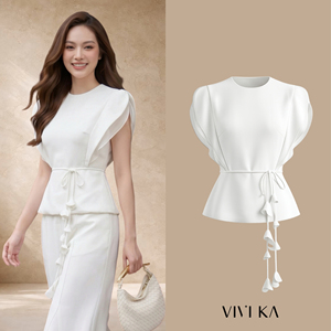 Blusa Elegante de Poliéster y Spandex para Mujer, Cuello Redondo, Manga con Volantes en Capas, Peplum, con Cinturón Hecho a Mano, Diseño Personalizado SOLI, ODM OEM - Product Image 1