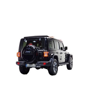 Jeep Wrangler 2.0 Overland 2023, Techo Descapotable, 4 Puertas, SUV, Caja de Cambios Automática, Volante a la Izquierda, Emisión Euro V, Asientos de Tela, Trasero, 57,288 km - Product Image 1