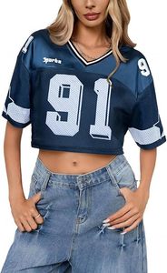 Conjunto Deportivo de Top Corto con Número 91 Azul y Falda Plisada Blanca, Material de Algodón, Diseño Bordado a Mano - Product Image 5