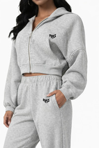 ชุดวอร์มผู้หญิง เสื้อแจ็คเก็ตและกางเกงขายาว สวมใส่สบาย เหมาะสำหรับใส่ทุกวัน แฟชั่นทันสมัย - Product Image 3