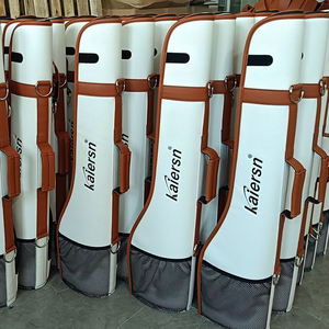 Bolsa de Golf de Cuero PU con Logotipo Personalizado para Personas Mayores – Ligera, Portátil, Impermeable, con Patrón Bordado - Product Image 6