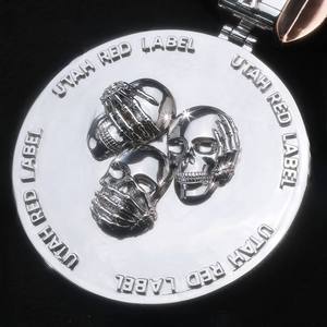 Colgante Circular Personalizado de Plata 925 con Incrustaciones de Moissanita VVS, Estilo Hip Hop, 3 Pulgadas de Ancho - Product Image 2