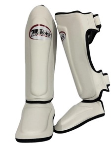 Protège-tibias personnalisables en cuir de vachette véritable à 100 %, légers, avec fermeture auto-agrippante - Protection Muay Thai MMA TWINS, logo personnalisé. - Product Image 4