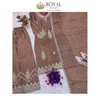 Meilleure collection de vêtements de style indien pour les occasions festives, collection de créateurs en pure soie chinon avec broderie et travail de sequins, ensemble sharara