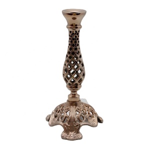 Bougeoir de décoration en vrac en gros support en aluminium finition cuivre rose décor de table fait à la main - Product Image 1