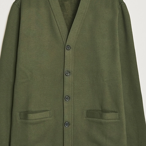 Cárdigan de Hombre Color Verde Oliva, Cuello en V, Manga Larga, Cierre de Botones, Tejido de Algodón, para Otoño - Product Image 3