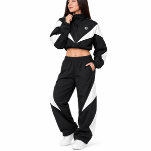 Ensemble survêtement coupe-vent court pour femme, veste en nylon à empiècements contrastants noir et blanc, pantalon large, personnalisable, marque privée, vente en gros - Product Image 3