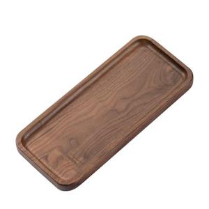 Plateau de service en bois au design élégant pour le petit-déjeuner, le thé, le café et accessoires de cuisine décoratifs, collection de objets décoratifs. - Product Image 6