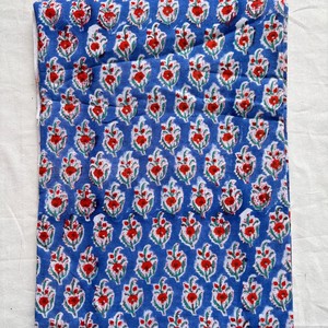 Hot Sale Cotton Clothing <b>Fabric</b> Multicolor Hand Made Printing Garden Flower Poplin 100% Cotton <b>Fabric</b> - Product Image 4