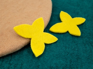 Mariposas de Fieltro Recortadas para Proyectos de Costura y Manualidades Infantiles - Comercio Justo y Hecho a Mano de Forma Ética - Product Image 3