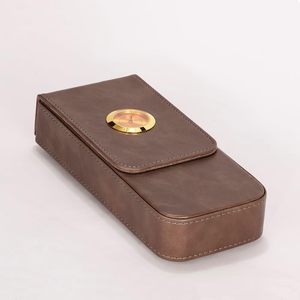 Estuche para cigarros de cuero genuino con cortador integrado, bolsa de transporte con cortador incorporado para un almacenamiento y transporte seguros, en venta. - Product Image 2