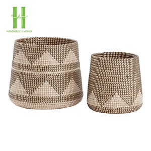 Prix direct d'usine paniers de rangement en jonc de mer Offre Spéciale tissés à la main OEM variété de conceptions panier de jardinière en jonc de mer du Vietnam - Product Image 1