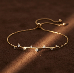 Bracelet tennis quotidien unisexe en or jaune 18 carats, serti de diamants naturels taille brillant, certifié IGI, par Lilaba Enterprise - Product Image 2