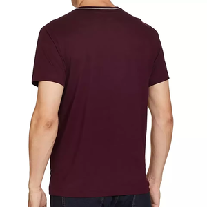 T-shirts pour hommes en coton 100% légers, écologiques, de haute qualité, vente en gros, impression personnalisée, design OEM, manches courtes, grandes tailles - Product Image 2