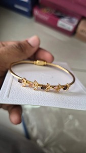 Pulsera de diseño único, antideslustre, con tulipanes rosas y morados, tamaño regular, elegante joyería floral de moda para mujer, uso diario - Product Image 4