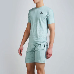 Conjunto de Camiseta y Pantalones Cortos de Diseño Moderno, Estilo Casual, Ideal para Uso Relajado y Actividades Diarias - Product Image 5