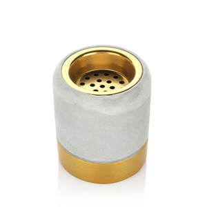 Encensoir spirituel traditionnel en laiton Bakhoor avec calligraphie arabe et support en bambou - Product Image 4