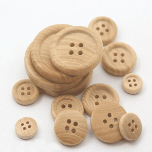 Botón Redondo de Madera Natural de 4 Agujeros de Buena Calidad al por Mayor - Product Image 1