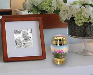Traditional Brass <b>Keepsake</b> Funeral Urn <b>Memorial</b> Ash Container Crafted With Refined Smooth Finish And Secure Closure - Product Image 4