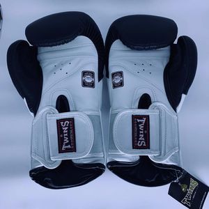 Gants de kick-boxing TWINS personnalisables de haute qualité, en cuir de vachette pleine fleur, rembourrage épais, respirants RL-BG-174 - Product Image 3