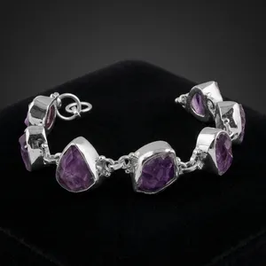 Pulsera Bohemia de Plata de Ley 925 con Amatista Natural en Bruto, Engaste Clásico en Bisel, Joyería Artesanal con Piedras Preciosas - Product Image 3