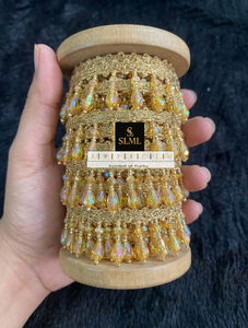 Vestido de Novia Lehenga Saree de Lujo Premium, Hecho a Mano, con Adornos de Cristal Dorado en Forma de Lágrima y Encaje Colgante - Product Image 3