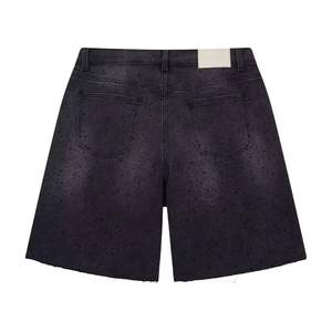 Fabricantes de Ropa: Shorts Vaqueros Vintage con Pedrería y Borde Deshilachado para Hombre - Estilo Urbano Personalizado - Product Image 2