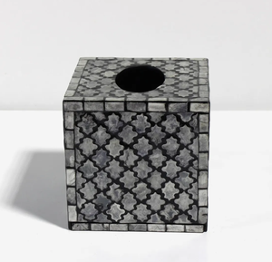 Boîte à mouchoirs carrée marocaine faite à la main avec incrustation de nacre, motif géométrique, couvercle de luxe pour la décoration de salle de bain d'hôtel - Product Image 4
