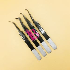 Pinces à cils en vison noir avec logo personnalisé, nouvelles pinces en acier inoxydable pour cils russes en volume, avec texture de pointe lisse - Product Image 3