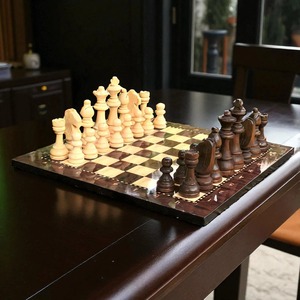 Jeu d'échecs en bois fait main de haute qualité, pièces Staunton de luxe avec coffret de rangement en bois, cadeau d'anniversaire, utilisation sur table. - Product Image 5
