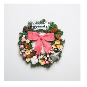 Guirnalda Navideña Blanca Ecológica de Ratán Natural, Hecha a Mano en Vietnam con Piñas, Decoración Festiva para Pared, Puerta, Chimenea, Repisa, Eventos - Product Image 2