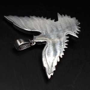 Colgante Personalizado de Plata Pura Plateada en Platino con Moissanita, Diseño Tridimensional de Águila con Diamantes Completos, Estilo HipHop - Product Image 3