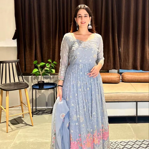 Salwar Kameez Tradicional Indio Más Vendido, Estilo Modal, para Verano e Invierno, Largo Midi, Elástico, de Secado Rápido, con Dupatta de Diseño para Mujer - Product Image 1