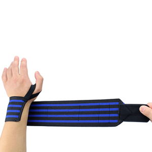 สายรัดข้อมือไนลอนคุณภาพพรีเมียม ทนทาน ระบายอากาศได้ดี กันลื่น พร้อมโลโก้สั่งทำ สำหรับยิมและการเล่นกีฬา - Product Image 6