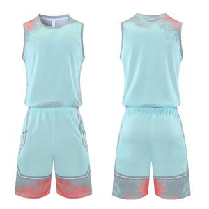 Uniforme de Baloncesto Premium, Conjunto Completo para Equipo, Nombre y Número Personalizables, Tejido Transpirable y Ligero, Diseñado para Entrenamientos y Partidos - Product Image 6