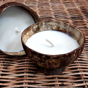 Bol à bougie en coquille de noix de coco vide de qualité supérieure, fait main, conteneur de bougie durable, exportateur en gros du Vietnam - Product Image 4