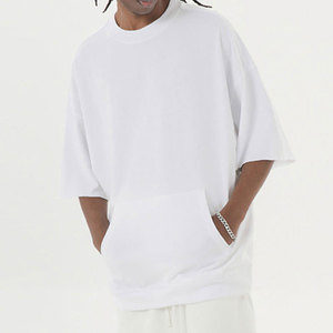Camiseta de Hombre Negra, Holgada, de Manga Corta, Cuello Redondo, Tejida, Informal, de Color Sólido - Product Image 2