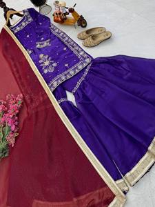 Salwar Kameez Indio-Pakistaní Morado Bordado con Flores y Cuentas, para Mujer, Ideal para Fiestas y Bodas, Estilo Moderno - Product Image 3