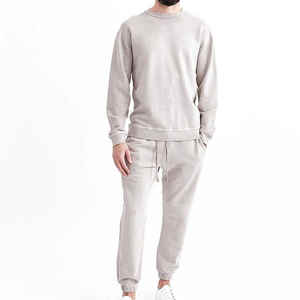 Trajes Deportivos para Hombre de Alta Calidad, Diseño Asequible, Servicio OEM, Última Moda, Nuevos Diseños, los Mejores Trajes Deportivos para Hombre - Product Image 1