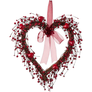 Encantadora corona de ramitas en forma de corazón adornada con bayas rojas y corazones brillantes, decoración romántica para la puerta principal del día de San Valentín. - Product Image 2
